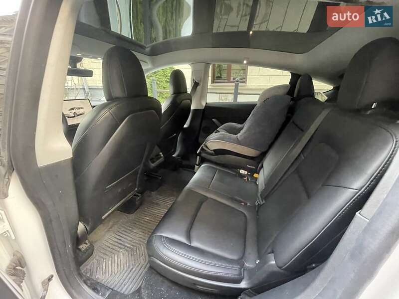 Внедорожник / Кроссовер Tesla Model Y 2022 в Львове фото 10 Внедорожник / Кроссовер Tesla Model Y 2022 в Львове
