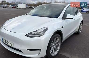 Позашляховик / Кросовер Tesla Model Y 2022 в Львові