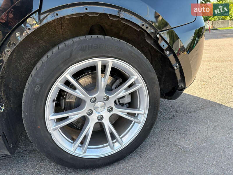 Внедорожник / Кроссовер Tesla Model Y 2022 в Ровно