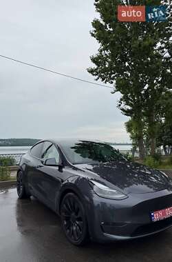 Позашляховик / Кросовер Tesla Model Y 2022 в Тернополі