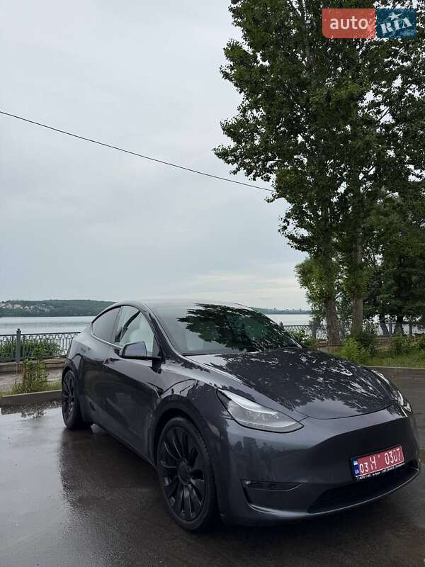 Tesla Model Y 2022 Tesla Model Y 2022