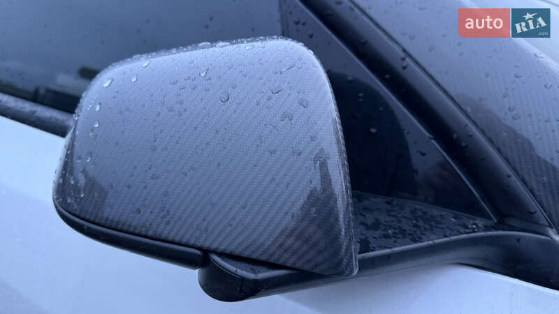 Внедорожник / Кроссовер Tesla Model Y 2024 в Луцке фото 12 Внедорожник / Кроссовер Tesla Model Y 2024 в Луцке