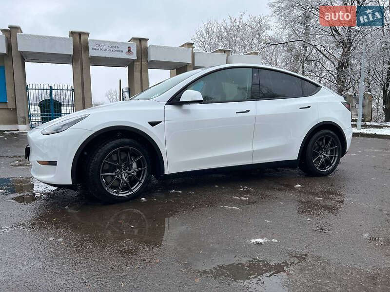 Внедорожник / Кроссовер Tesla Model Y 2021 в Тернополе фото 14 Внедорожник / Кроссовер Tesla Model Y 2021 в Тернополе