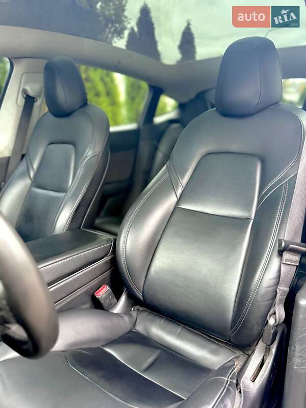 Позашляховик / Кросовер Tesla Model Y 2020 в Харкові