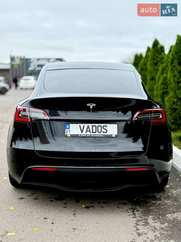 Позашляховик / Кросовер Tesla Model Y 2020 в Харкові