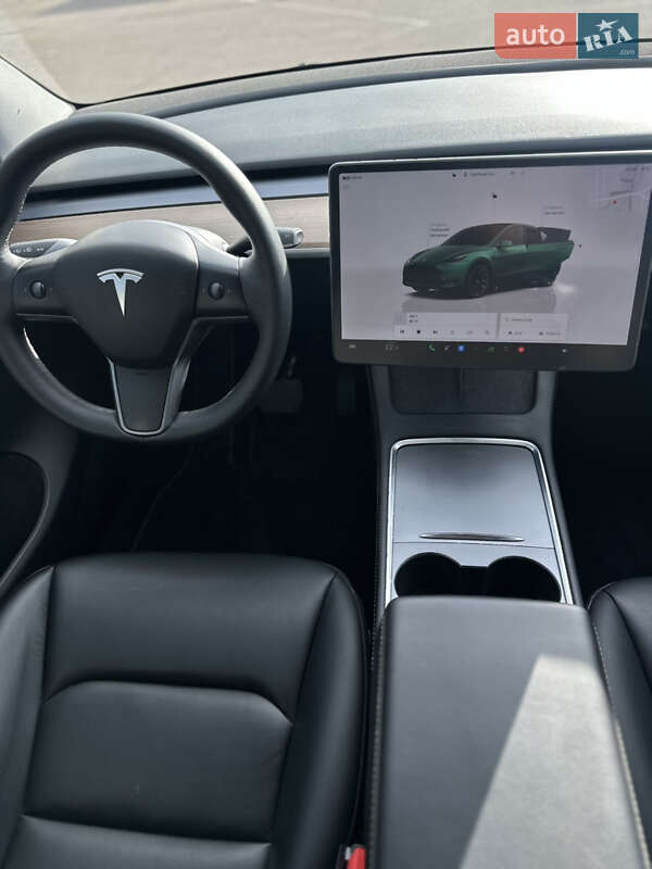 Позашляховик / Кросовер Tesla Model Y 2023 в Олександрії