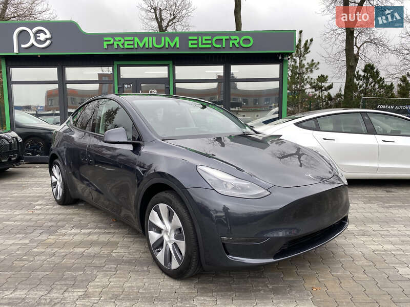 Tesla Model Y 2024 Tesla Model Y 2024