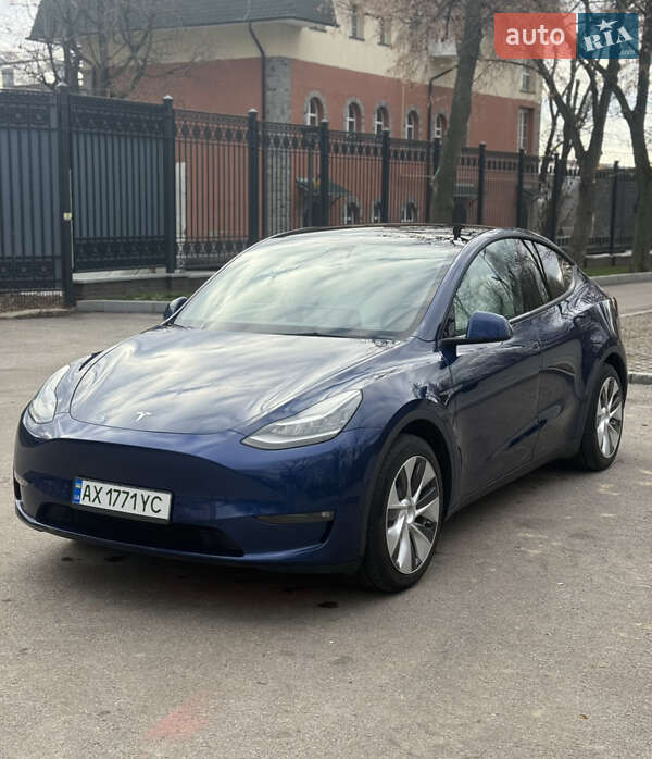 Позашляховик / Кросовер Tesla Model Y 2021 в Харкові фото 38 Позашляховик / Кросовер Tesla Model Y 2021 в Харкові