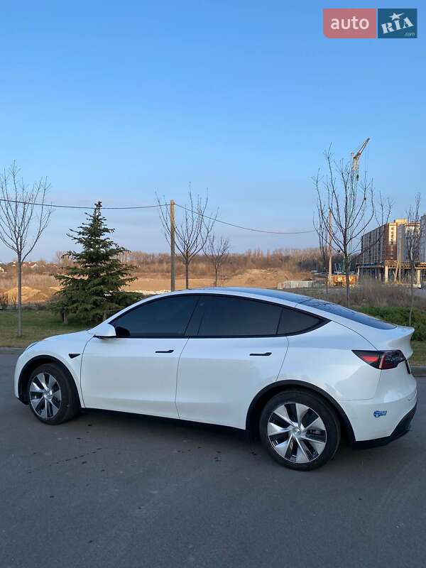 Внедорожник / Кроссовер Tesla Model Y 2021 в Днепре фото 15 Внедорожник / Кроссовер Tesla Model Y 2021 в Днепре