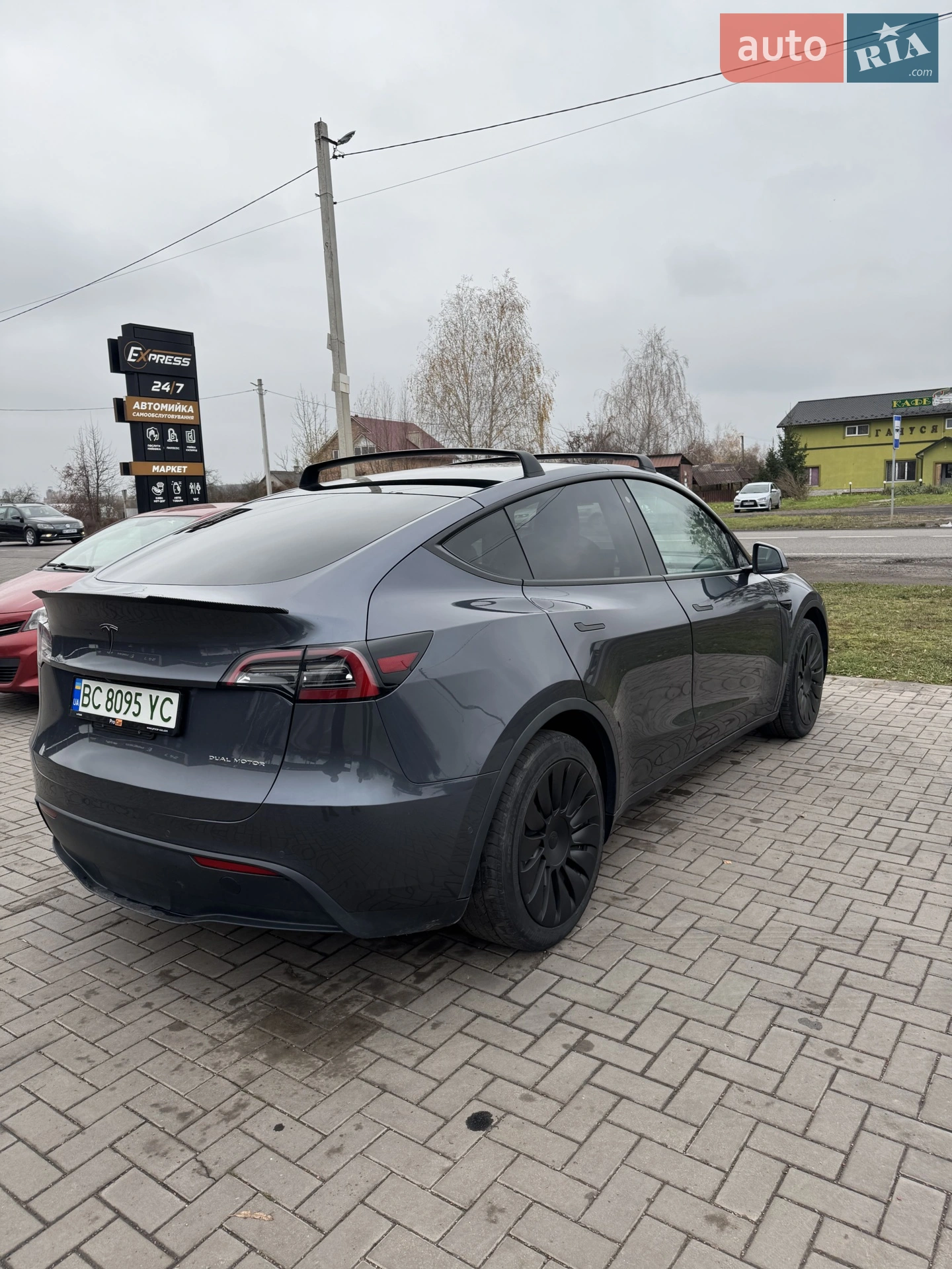 2020 Tesla Model Y - мініатюра 12