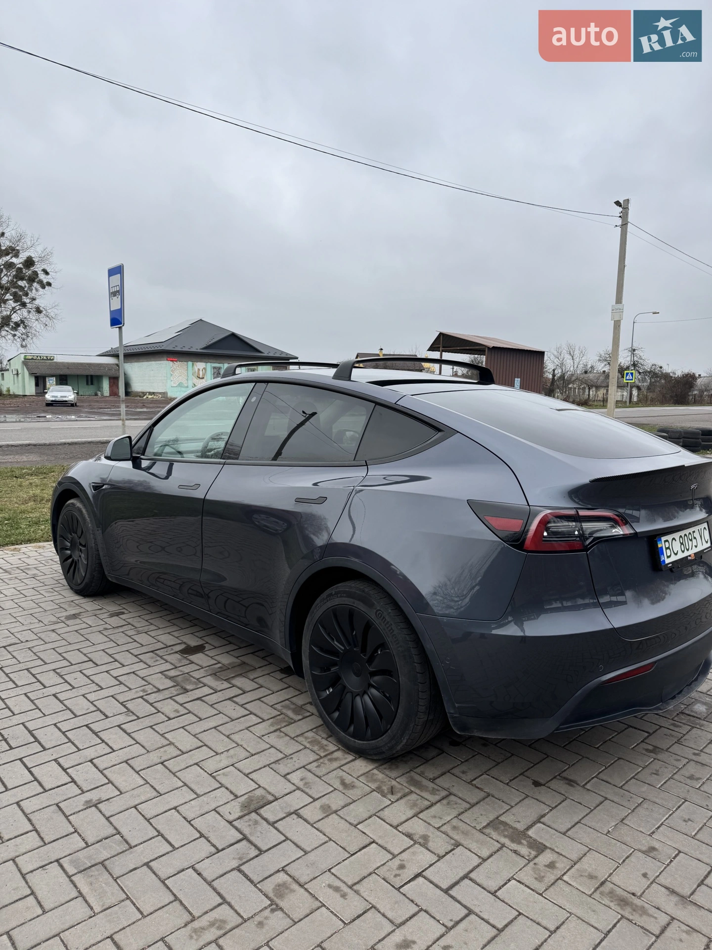2020 Tesla Model Y - мініатюра 2