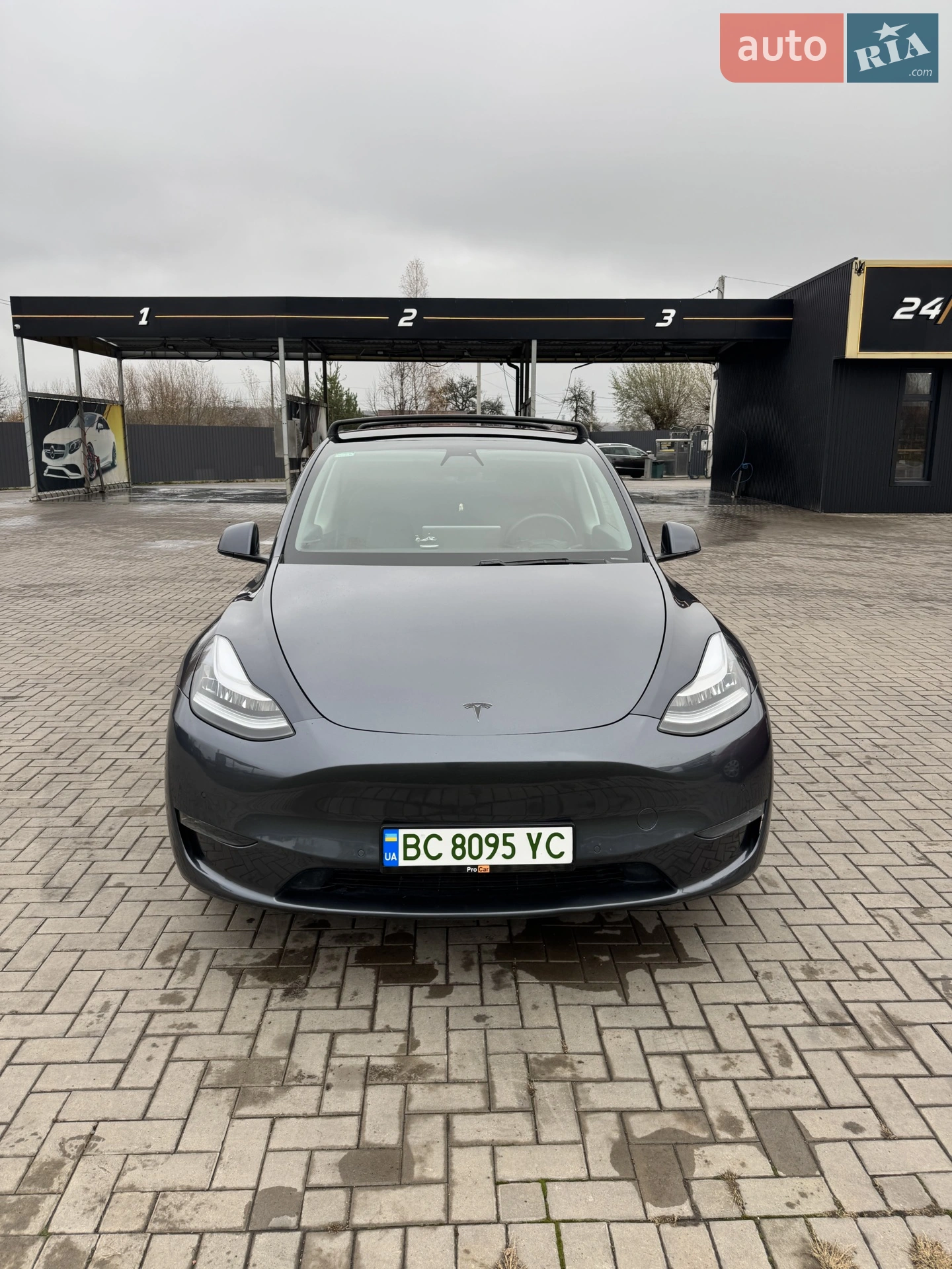 2020 Tesla Model Y - мініатюра 4