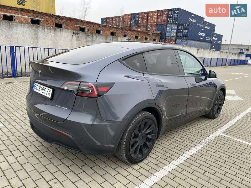 Позашляховик / Кросовер Tesla Model Y 2023 в Тернополі