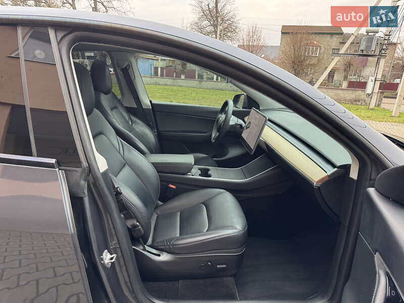 Внедорожник / Кроссовер Tesla Model Y 2020 в Луцке фото 25 Внедорожник / Кроссовер Tesla Model Y 2020 в Луцке