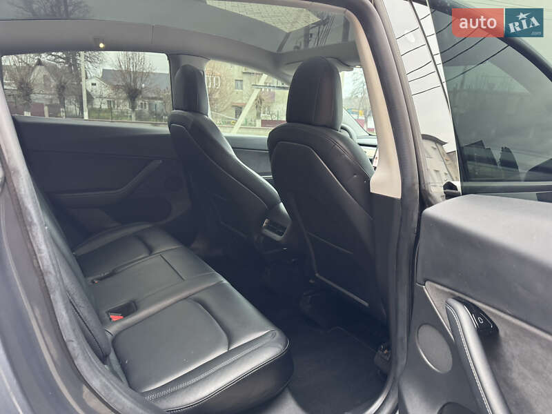 Внедорожник / Кроссовер Tesla Model Y 2020 в Луцке фото 29 Внедорожник / Кроссовер Tesla Model Y 2020 в Луцке