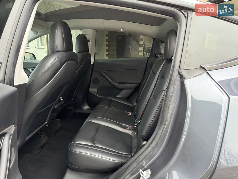 Внедорожник / Кроссовер Tesla Model Y 2020 в Луцке фото 32 Внедорожник / Кроссовер Tesla Model Y 2020 в Луцке