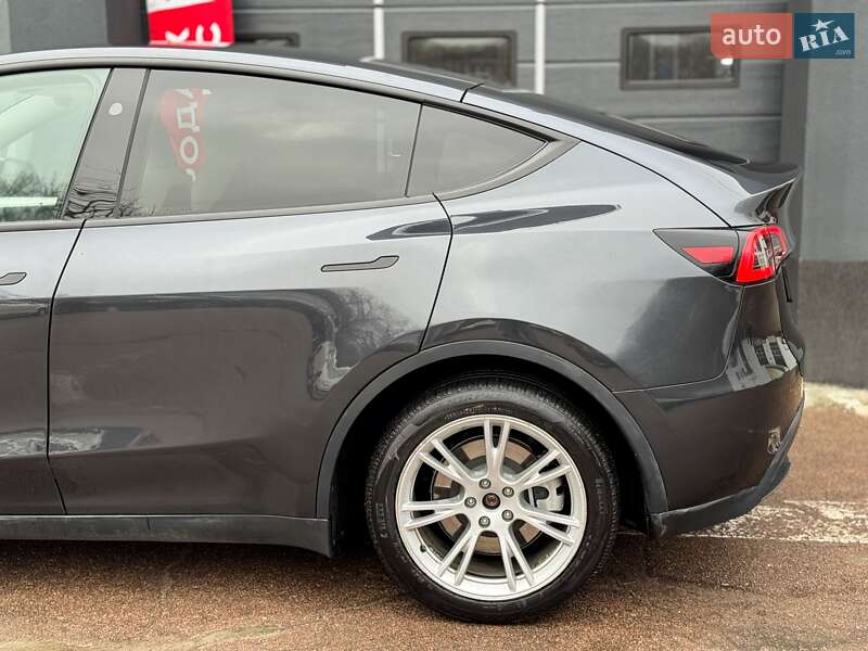 Внедорожник / Кроссовер Tesla Model Y 2024 в Киеве фото 7 Внедорожник / Кроссовер Tesla Model Y 2024 в Киеве
