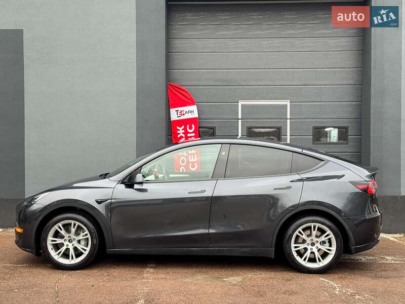 Внедорожник / Кроссовер Tesla Model Y 2024 в Киеве фото 6 Внедорожник / Кроссовер Tesla Model Y 2024 в Киеве