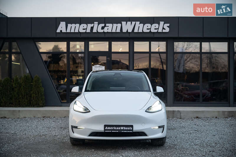 Внедорожник / Кроссовер Tesla Model Y 2021 в Черновцах