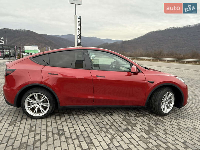 Внедорожник / Кроссовер Tesla Model Y 2020 в Хусте