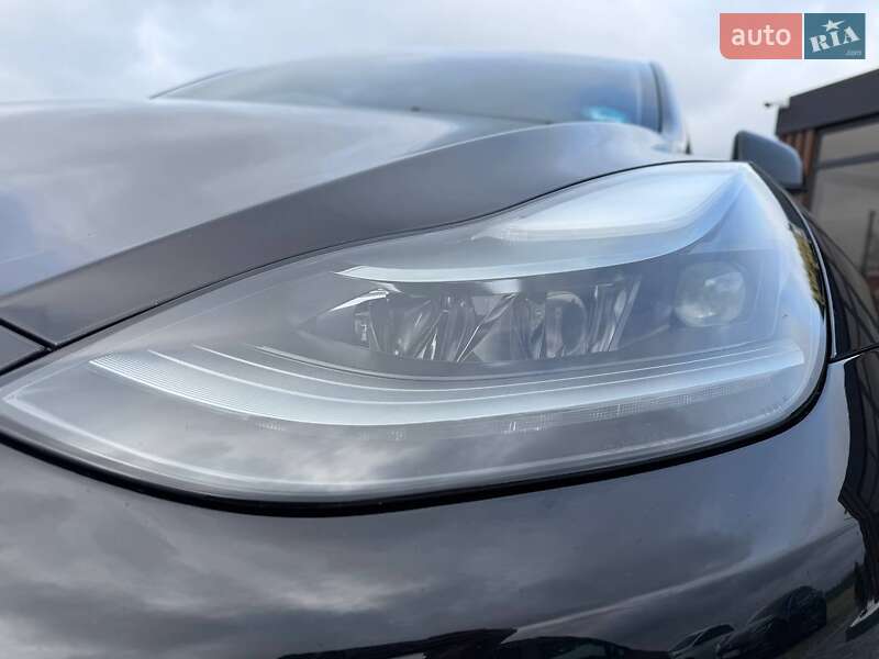 Позашляховик / Кросовер Tesla Model Y 2022 в Коломиї фото 10 Позашляховик / Кросовер Tesla Model Y 2022 в Коломиї