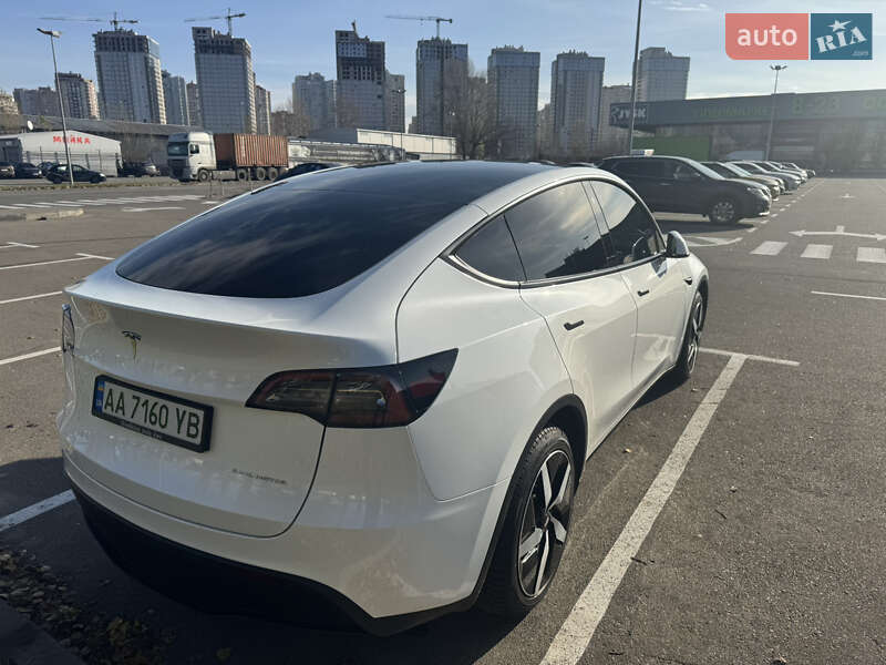 Внедорожник / Кроссовер Tesla Model Y 2023 в Киеве фото 8 Внедорожник / Кроссовер Tesla Model Y 2023 в Киеве