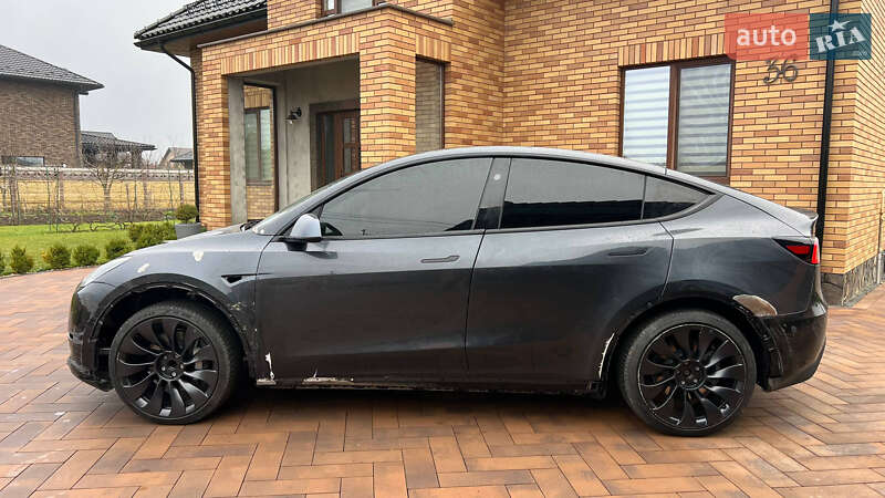 Внедорожник / Кроссовер Tesla Model Y 2024 в Луцке