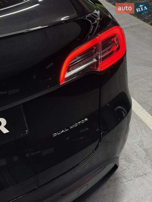 Внедорожник / Кроссовер Tesla Model Y 2021 в Одессе