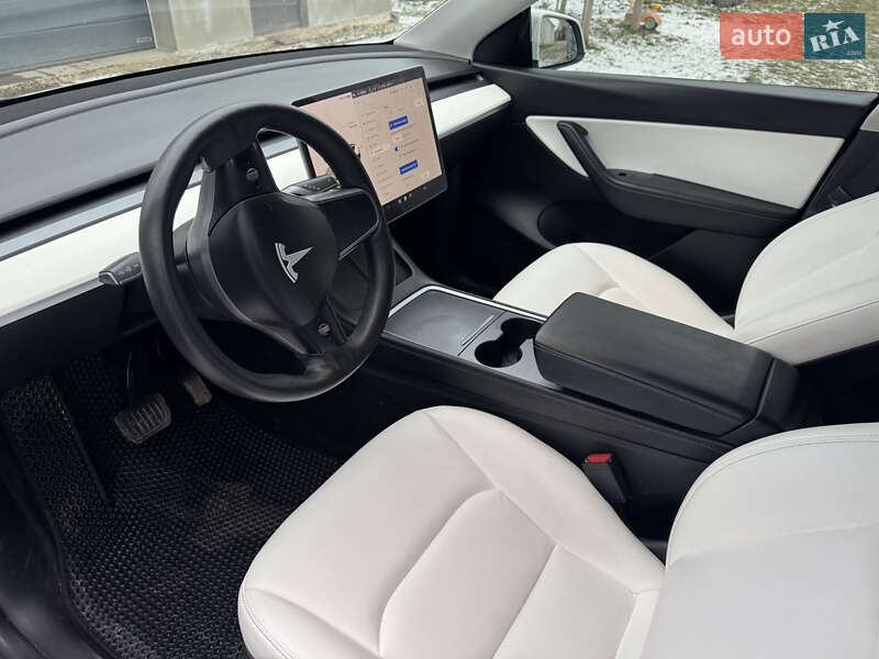 Внедорожник / Кроссовер Tesla Model Y 2021 в Коломые