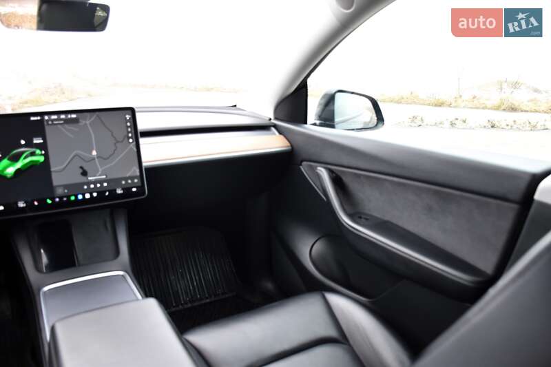 Позашляховик / Кросовер Tesla Model Y 2021 в Дрогобичі фото 28 Позашляховик / Кросовер Tesla Model Y 2021 в Дрогобичі
