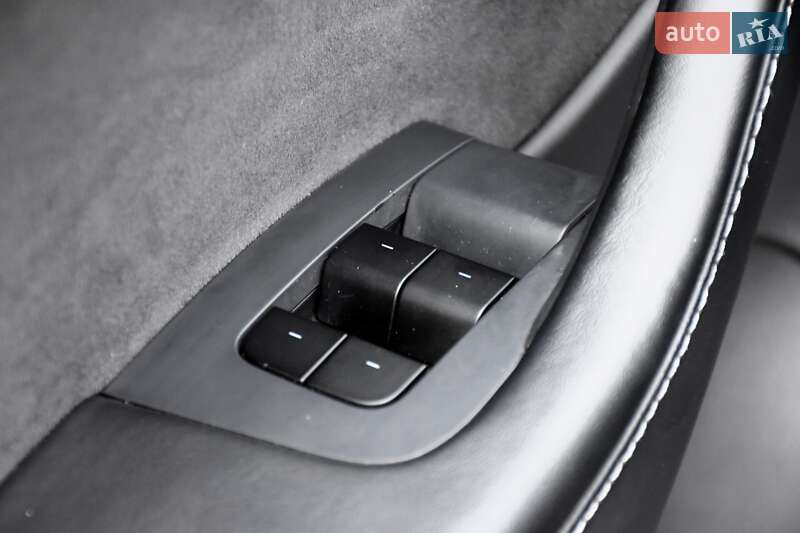 Позашляховик / Кросовер Tesla Model Y 2021 в Дрогобичі фото 35 Позашляховик / Кросовер Tesla Model Y 2021 в Дрогобичі