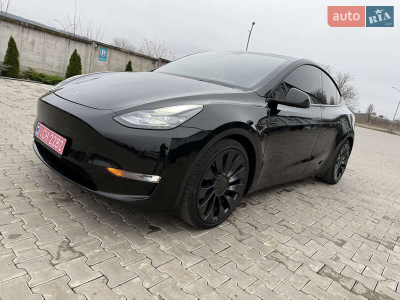Внедорожник / Кроссовер Tesla Model Y 2021 в Виннице