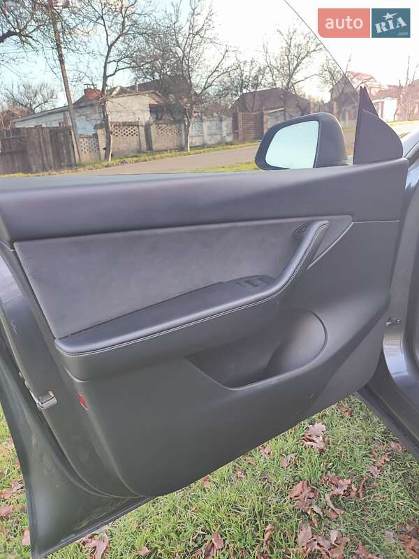 Внедорожник / Кроссовер Tesla Model Y 2022 в Одессе фото 10 Внедорожник / Кроссовер Tesla Model Y 2022 в Одессе