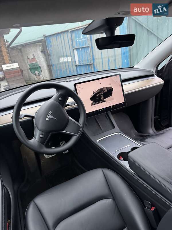 Позашляховик / Кросовер Tesla Model Y 2022 в Рівному фото 3 Позашляховик / Кросовер Tesla Model Y 2022 в Рівному