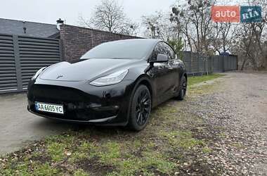 Внедорожник / Кроссовер Tesla Model Y 2021 в Киеве