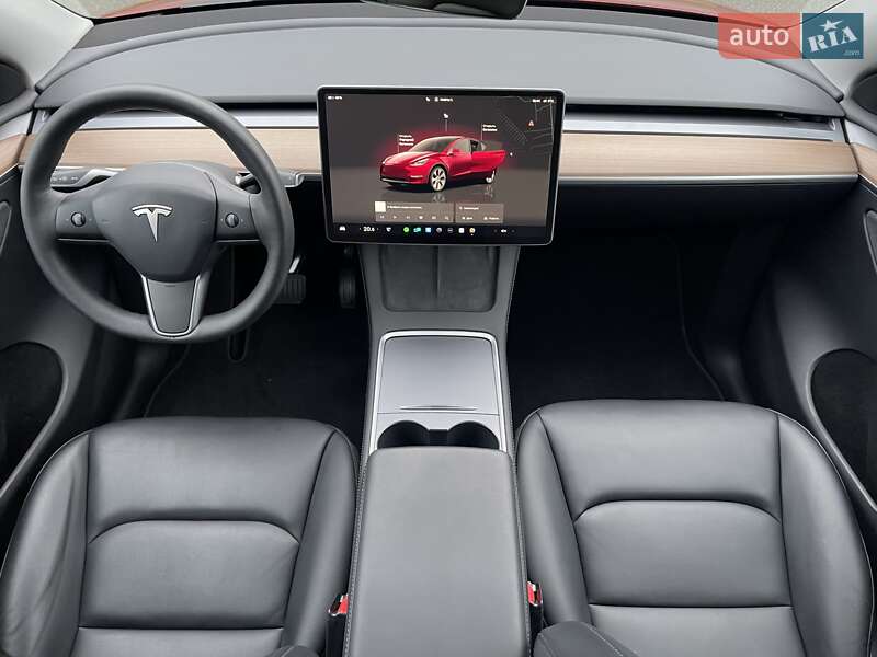 Внедорожник / Кроссовер Tesla Model Y 2024 в Киеве фото 15 Внедорожник / Кроссовер Tesla Model Y 2024 в Киеве