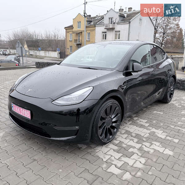 Внедорожник / Кроссовер Tesla Model Y 2023 в Львове фото 4 Внедорожник / Кроссовер Tesla Model Y 2023 в Львове