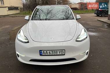 Внедорожник / Кроссовер Tesla Model Y 2023 в Киеве