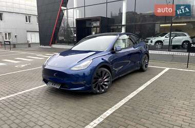 Позашляховик / Кросовер Tesla Model Y 2024 в Харкові