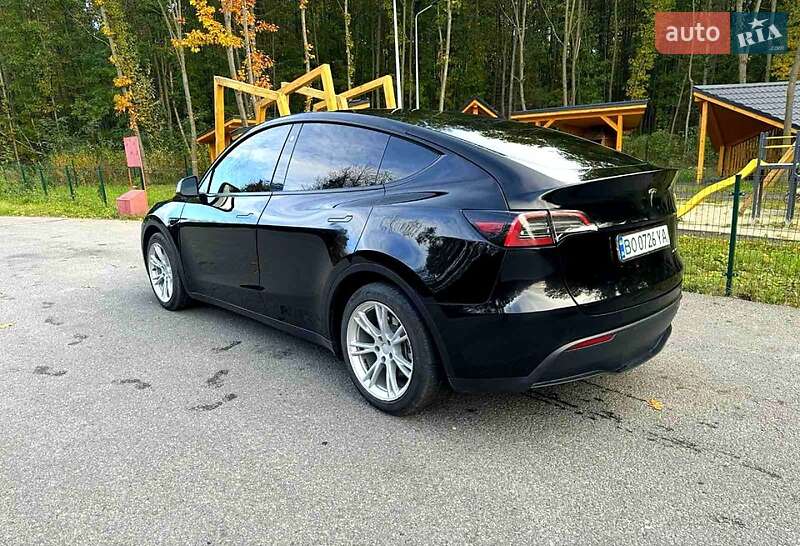 Внедорожник / Кроссовер Tesla Model Y 2022 в Ивано-Франковске фото 2 Внедорожник / Кроссовер Tesla Model Y 2022 в Ивано-Франковске