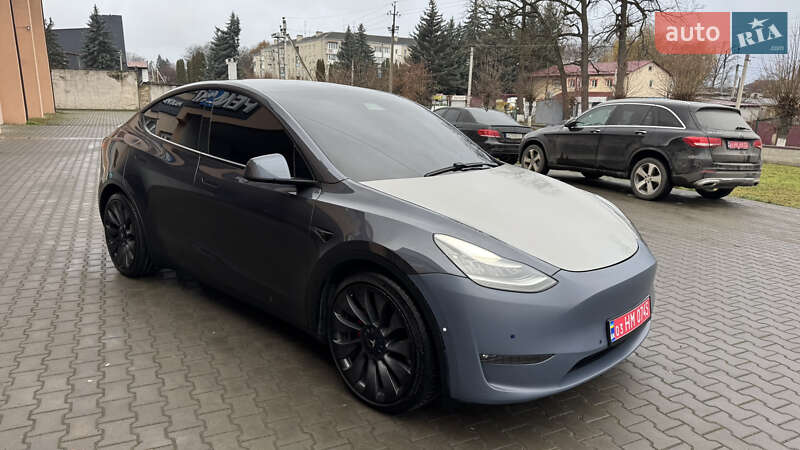 Внедорожник / Кроссовер Tesla Model Y 2021 в Луцке