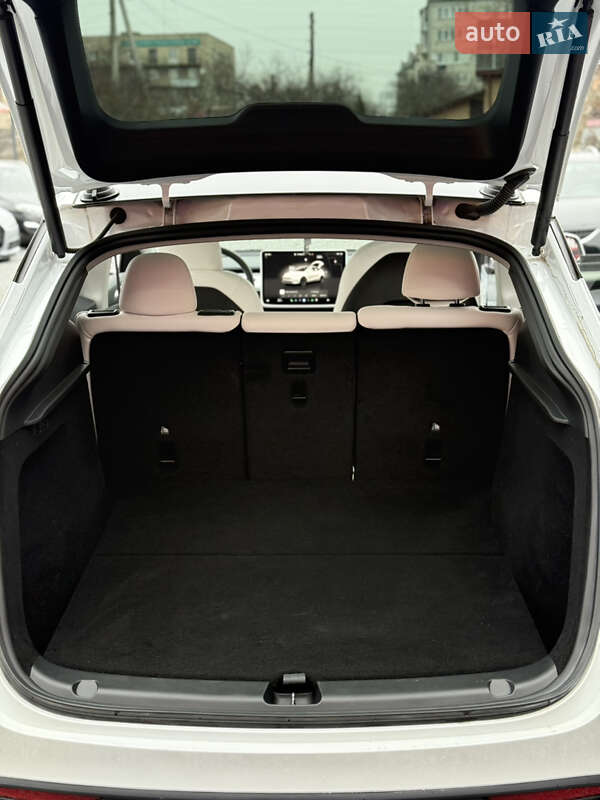 Внедорожник / Кроссовер Tesla Model Y 2024 в Стрые фото 20 Внедорожник / Кроссовер Tesla Model Y 2024 в Стрые