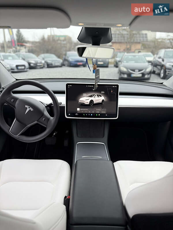 Внедорожник / Кроссовер Tesla Model Y 2024 в Стрые фото 25 Внедорожник / Кроссовер Tesla Model Y 2024 в Стрые