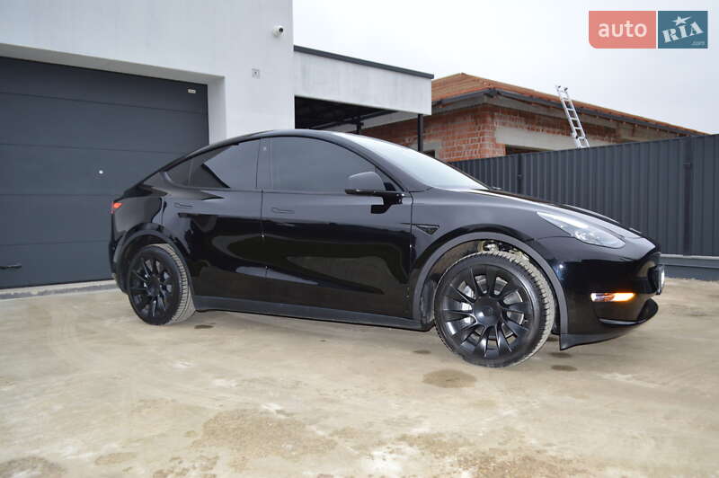 Внедорожник / Кроссовер Tesla Model Y 2022 в Ивано-Франковске