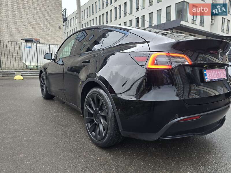 Позашляховик / Кросовер Tesla Model Y 2020 в Хмельницькому фото 4 Позашляховик / Кросовер Tesla Model Y 2020 в Хмельницькому