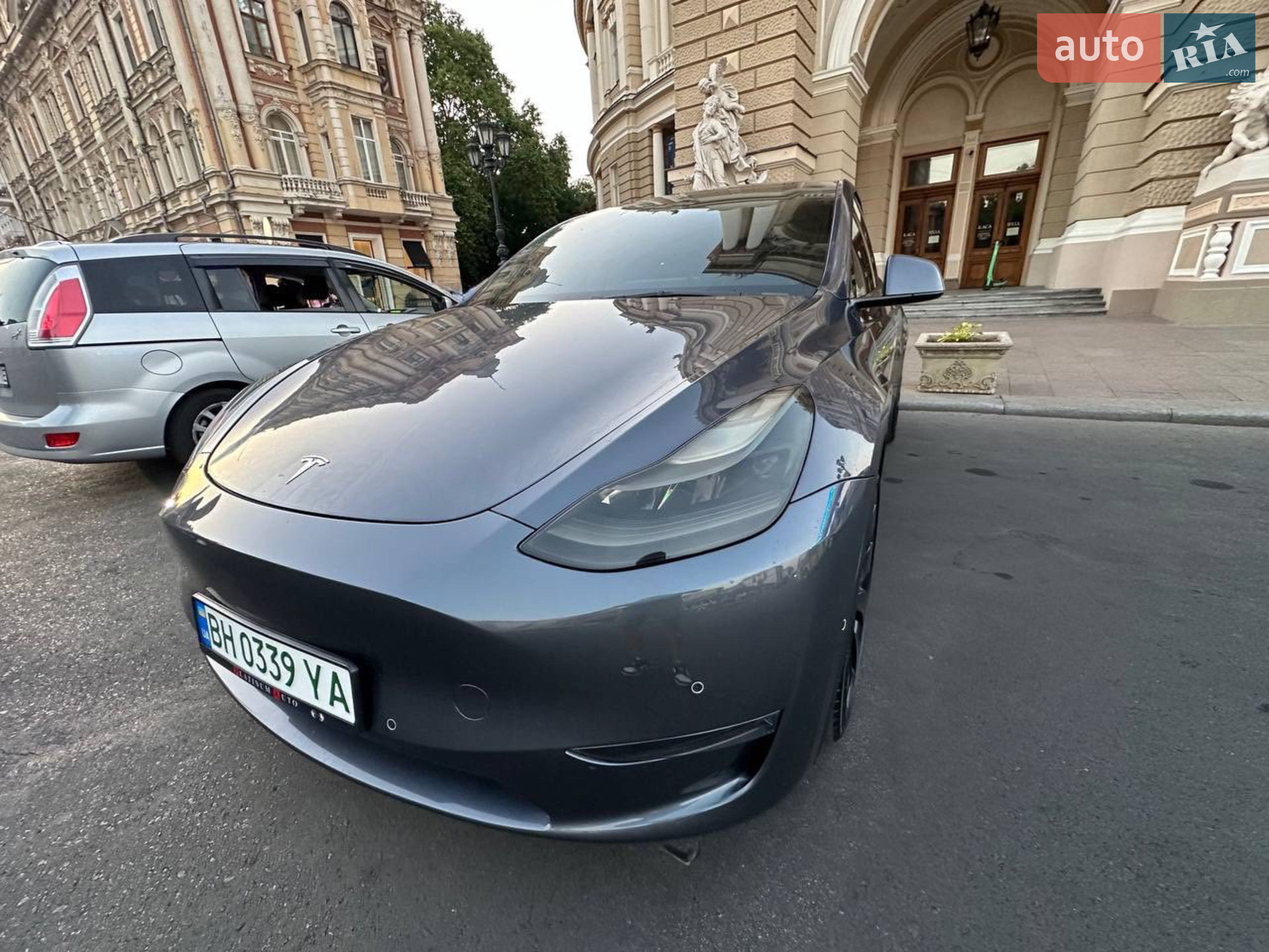 2022 Tesla Model Y - мініатюра 3