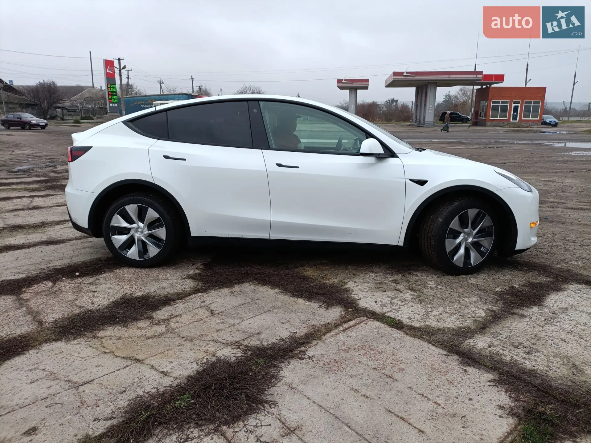 2022 Tesla Model Y - мініатюра 37