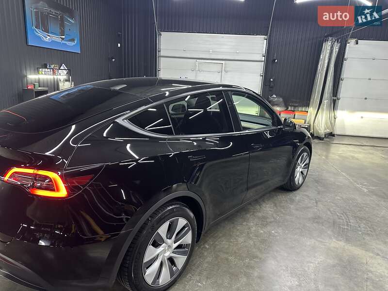 Внедорожник / Кроссовер Tesla Model Y 2024 в Одессе