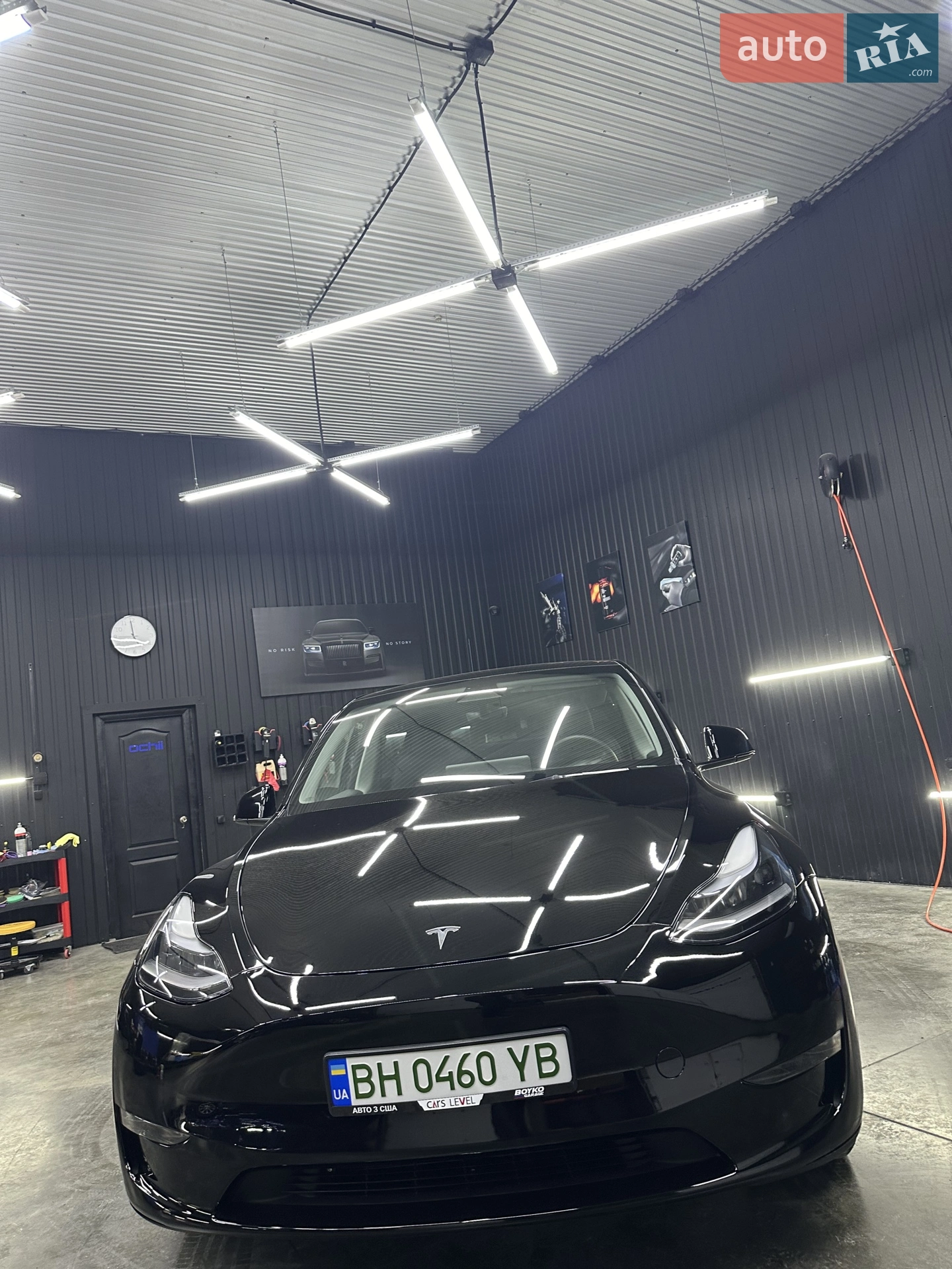 2024 Tesla Model Y - мініатюра 21