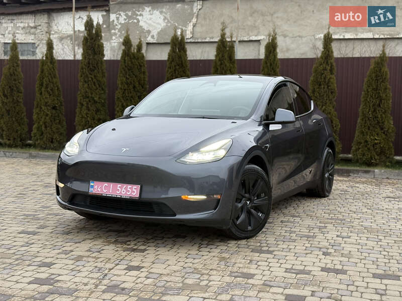Внедорожник / Кроссовер Tesla Model Y 2023 в Тернополе